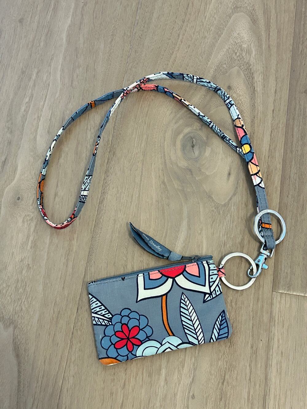 Vera Bradley Zip ID Case & Lanyard Tropical Evening Print